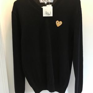 PLAY Comme Des Garcons Men's Black V-Neck Pullover